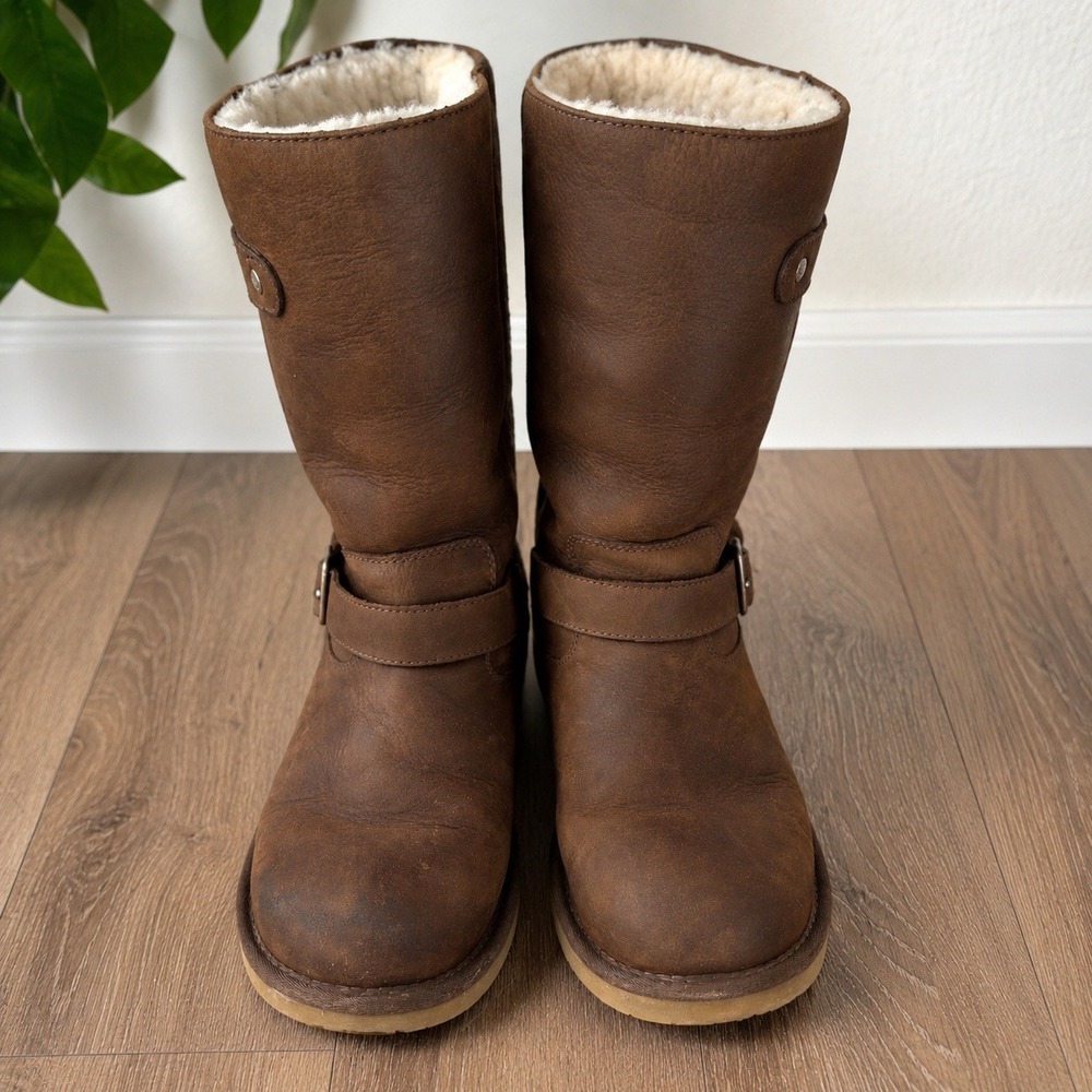 UGG 5678 Kensington Leather Buckle Boot Size 10 Brown Water Resistant Moto - Picture 2 of 5